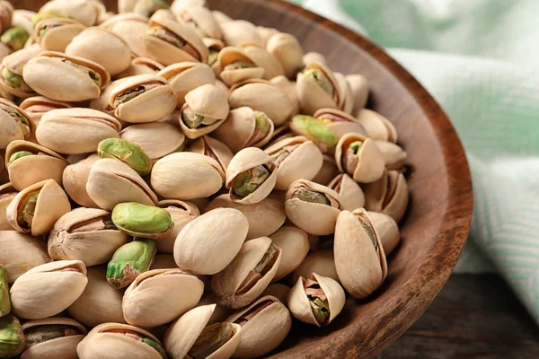 Pistacchi Biologici Piatto Sul Tavolo Primo Piano — Foto Stock