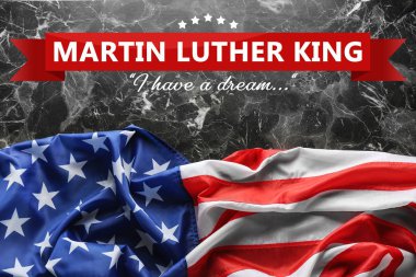 ABD bayrağı gri arka plan, üstten görünüm üzerinde. Martin Luther King günü için poster
