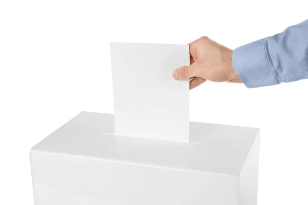 Uomo Che Mette Suo Voto Nelle Urne Sfondo Bianco Primo — Foto Stock