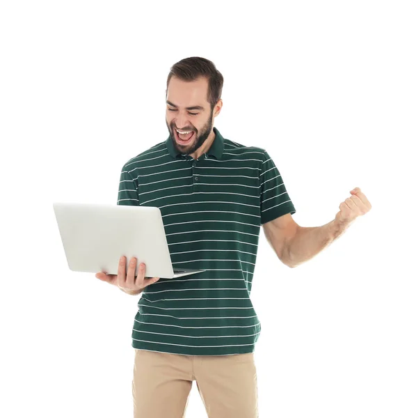 Emotionele Jonge Man Met Laptop Vieren Overwinning Witte Achtergrond — Stockfoto