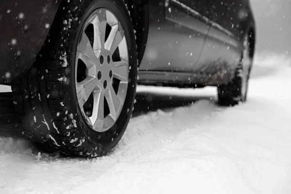 Country Road Car Snowy Winter Day Closeup — Stok fotoğraf