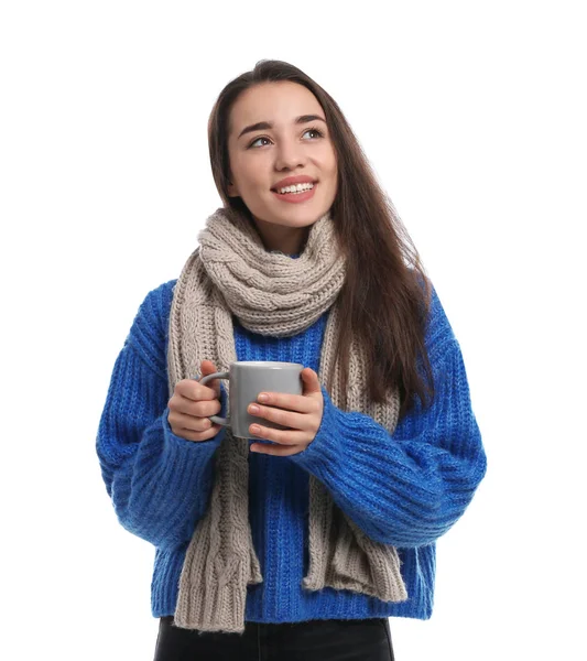 Giovane Donna Con Tazza Caffè Caldo Sfondo Bianco Stagione Invernale — Foto Stock