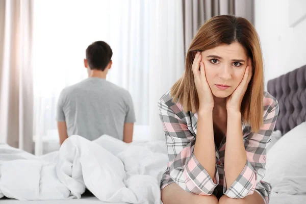 Couple Relationship Problems Ignoring Each Other Bedroom — Stock Photo, Image