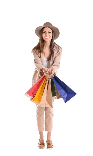 Jovem Com Sacos Compras Fundo Branco — Fotografia de Stock