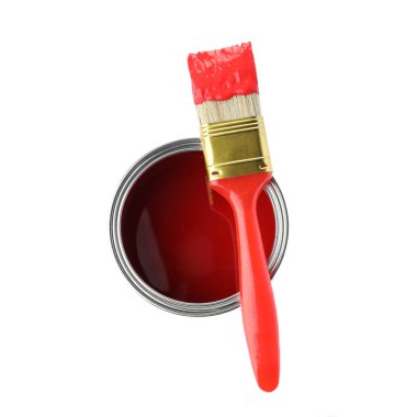 Boya ve beyaz arka plan üzerinde fırça, görünümü top