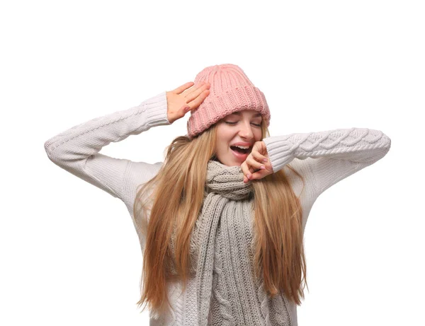 Retrato Mujer Joven Emotiva Sombrero Elegante Suéter Con Bufanda Sobre — Foto de Stock