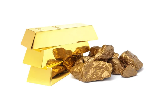Goldnuggets Und Barren Auf Weißem Hintergrund — Stockfoto