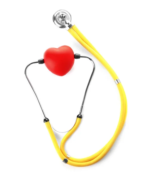 Beyaz Arka Plan Üstten Görünüm Üzerinde Kırmızı Kalpli Stetoskop — Stok fotoğraf