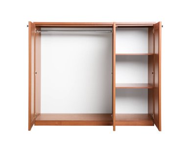 Açık boş ahşap dolap dolap üzerinde beyaz izole