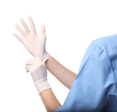Lastik eldiven beyaz arka plan, closeup karşı koyarak kadın doktor. Tıbbi nesne