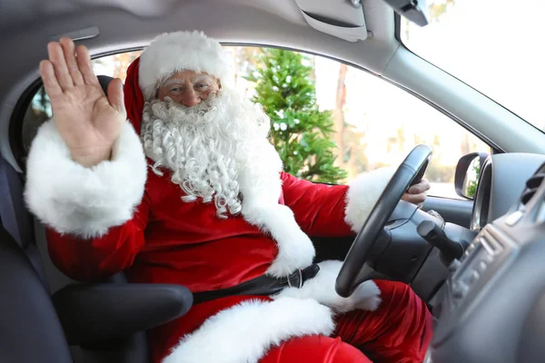 Authentic Santa Claus Driving Car View — Stock Photo, Image