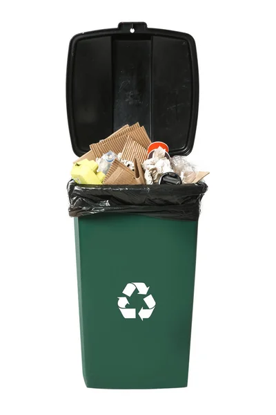 Papperskorg Med Sopor Vit Bakgrund Återvinning Avfall — Stockfoto