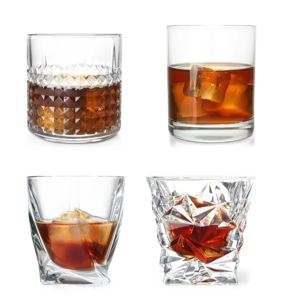 Gläser Mit Teurem Whisky Auf Weißem Hintergrund — Stockfoto