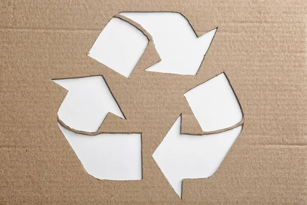 Feuille Carton Avec Symbole Recyclage Découpé Sur Fond Blanc Vue — Photo