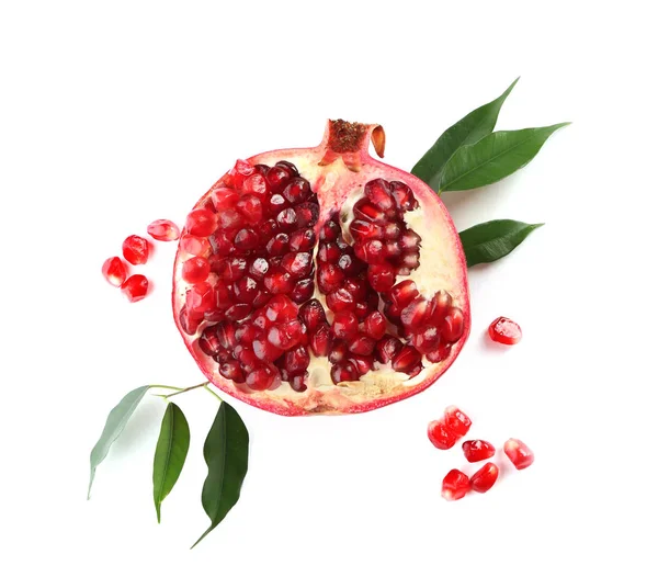 Ripe Pomegranate Leaves White Background Flat Lay — Stock Photo, Image