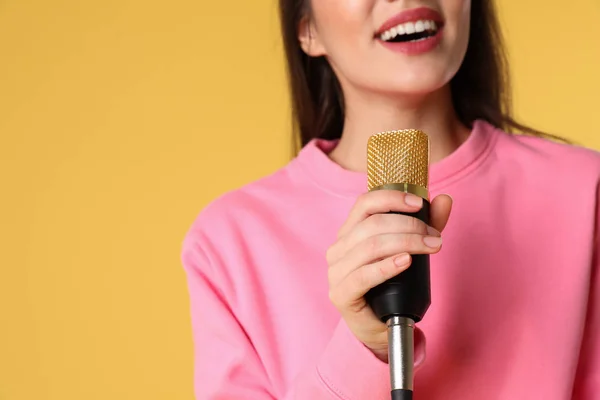 Young Woman Singing Microphone Color Background Closeup View Space Text — Stock Photo, Image