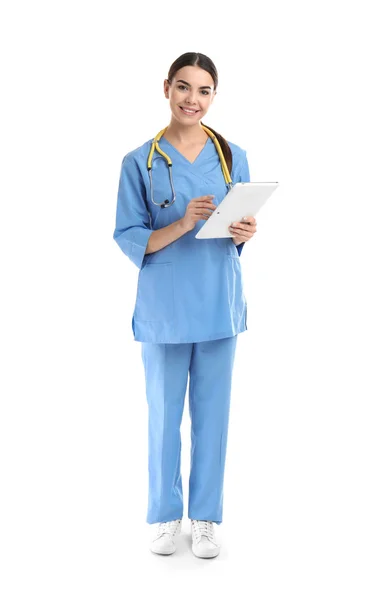 Retrato Comprimento Total Assistente Médico Com Estetoscópio Tablet Sobre Fundo — Fotografia de Stock
