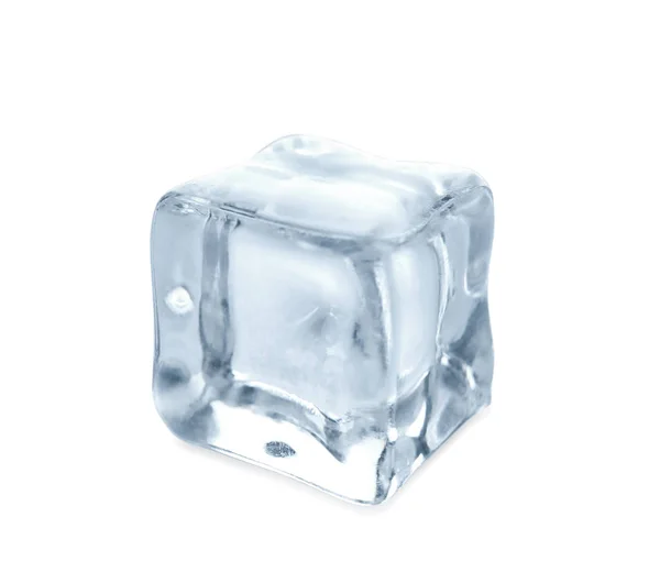 Cubo Hielo Cristalino Sobre Fondo Blanco — Foto de Stock