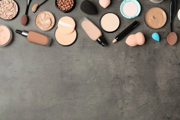 Flat Lay Composition Skin Foundation Powder Beauty Accessories Grey Background — Stock Photo, Image