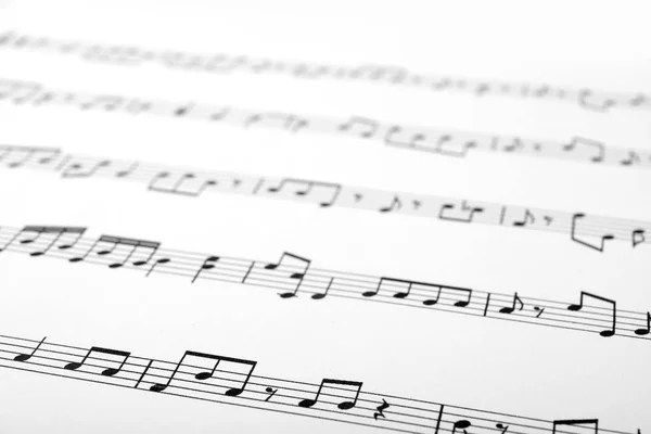 Hoja Con Notas Musicales Como Fondo Primer Plano — Foto de Stock