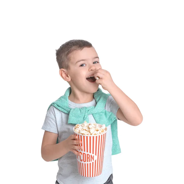 Schattige Kleine Jongen Met Popcorn Witte Achtergrond — Stockfoto