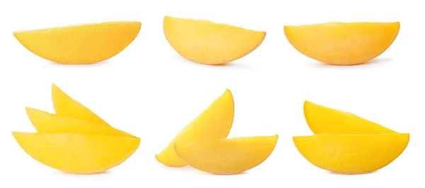 Beyaz Zemin Üzerine Lezzetli Olgun Mango Dilimleri — Stok fotoğraf