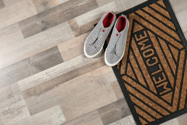 New Clean Doormat Word Welcome Shoes Floor Top View Space — Stock Photo, Image
