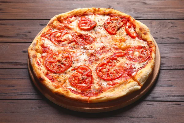 Pizza Queso Caliente Margherita Mesa Madera — Foto de Stock