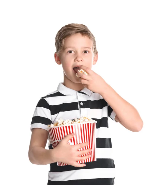 Симпатичный Мальчик Ведром Попкорна Изолированным Белом — стоковое фото