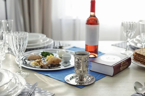 Table Served Passover Pesach Seder Indoors — Stock Photo, Image