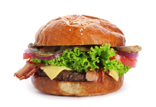白い背景の上のキノコとベーコンのおいしいハンバーガー — ストック写真