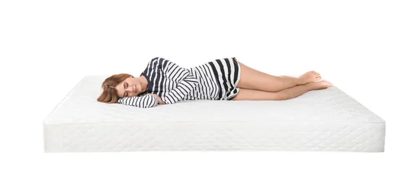 Femme Couchée Sur Matelas Sur Fond Blanc — Photo