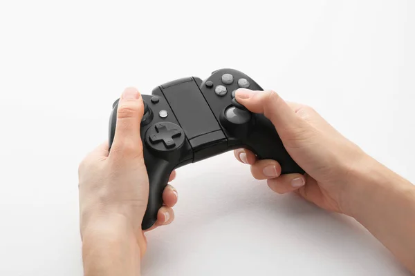 Jovem Segurando Controlador Jogo Vídeo Fundo Branco Close — Fotografia de Stock