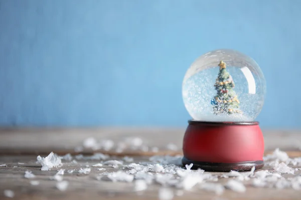 Magické Sněhové Koule Vánoční Stromeček Dřevěný Stůl Barvy Pozadí Prostor — Stock fotografie