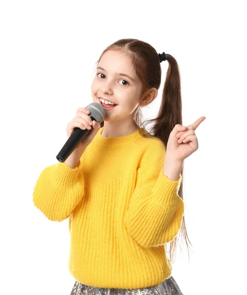 Μικρό Κορίτσι Που Τραγουδάει Στο Μικρόφωνο Λευκό Φόντο — Φωτογραφία Αρχείου