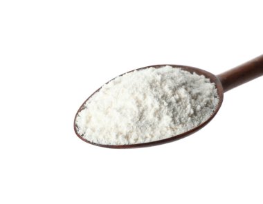 Kaşık beyaz izole buğday unu