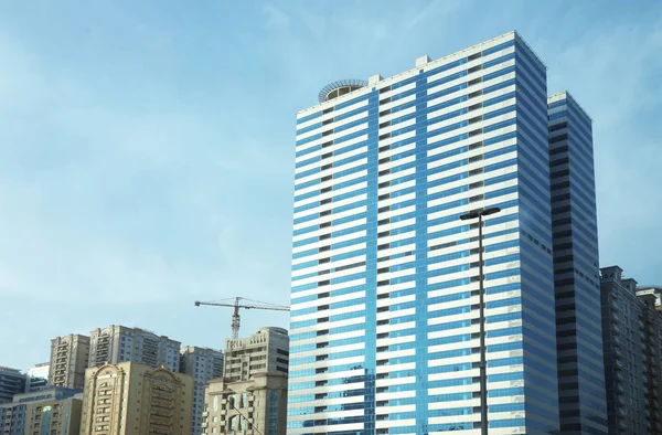 近代的なビルとドバイ アラブ首長国連邦 2018 都市景観 — ストック写真