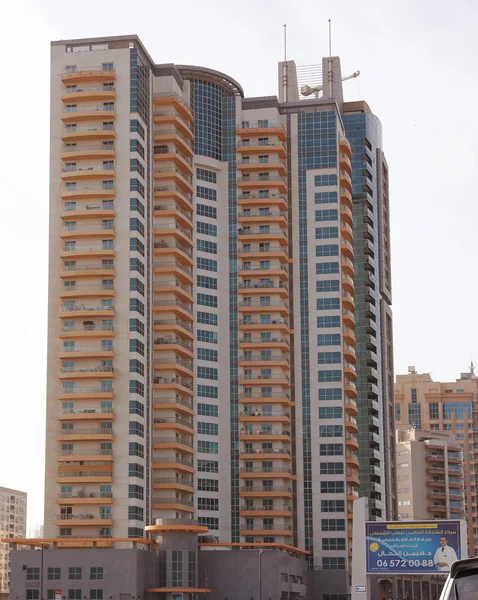 近代的なビルとドバイ アラブ首長国連邦 2018 都市景観 — ストック写真