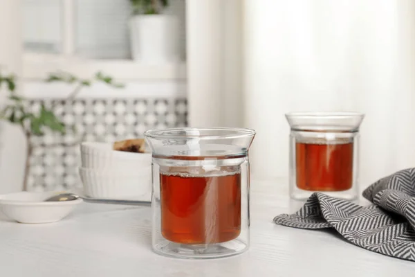 Glasses Hot Fresh Tea Table Indoors — Stock Photo, Image