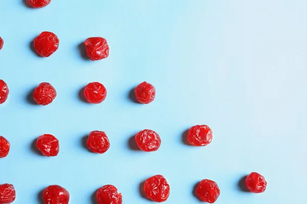 Composición Plana Las Cerezas Sobre Fondo Color Espacio Para Texto — Foto de Stock