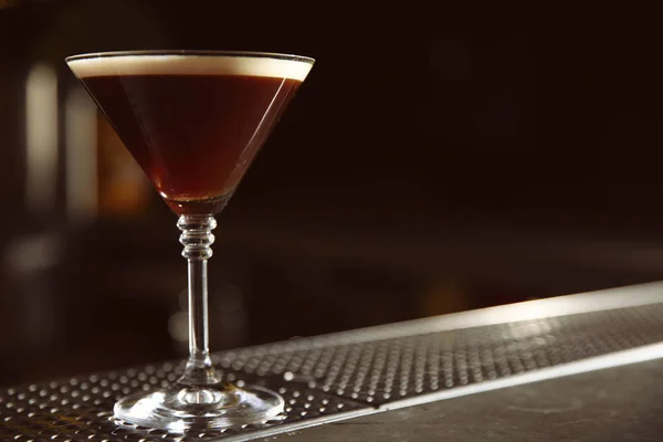 Copa Cóctel Expreso Martini Mostrador Del Bar Espacio Para Texto — Foto de Stock