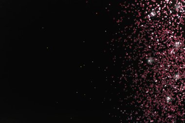 Siyah arka plan, metin için yer ile üstten görünüm üzerinde altın glitter gül