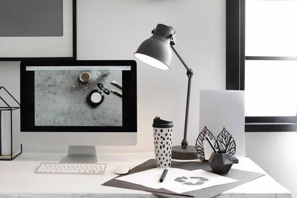 Stylish Workplace Modern Computer Desk — Stock Photo, Image