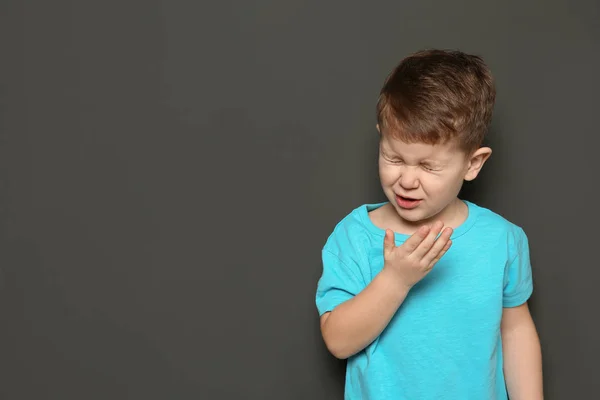 Cute Boy Suffering Cough Dark Background Space Text — Stock Photo, Image