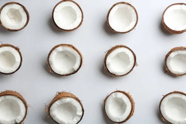 Kokosový Vzor Bílém Pozadí Pohled Shora — Stock fotografie