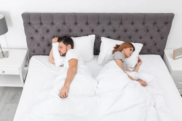 Pareja Con Problemas Relación Cama Casa — Foto de Stock