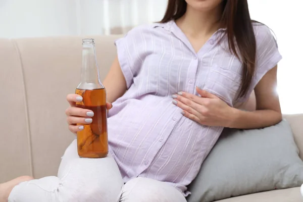 Future Mother Bottle Beer Home Closeup Alcohol Abuse Pregnancy — Stock Photo, Image