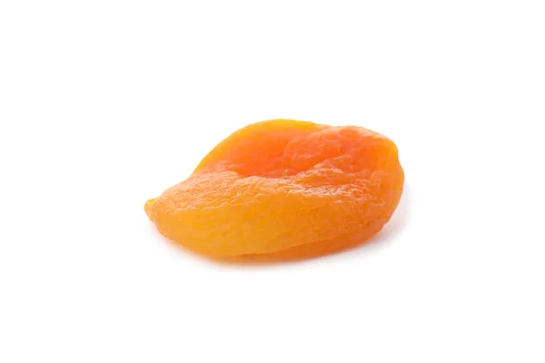 Välsmakande aprikos på vit bakgrund. Torkad frukt som hälsosam mat — Stockfoto