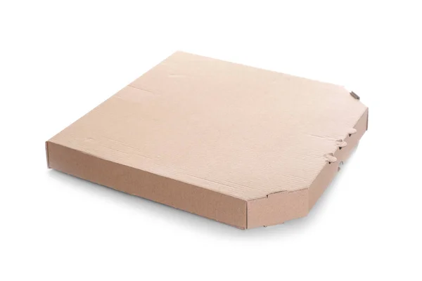 Caixa de pizza de papelão no fundo branco. Mockup para design — Fotografia de Stock