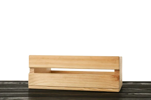 Pusty rustykalne drewniane skrzynki na stole na białym tle — Zdjęcie stockowe